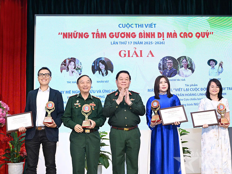 Tác giả Lê Kim Phượng ghi dấu ấn với tác phẩm viết về nhà khoa học trí tuệ nhân tạo