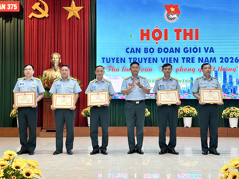 S&ocirc;i nổi Hội thi C&aacute;n bộ Đo&agrave;n giỏi v&agrave; Tuy&ecirc;n truyền vi&ecirc;n trẻ năm 2026 ở Sư đo&agrave;n 375
