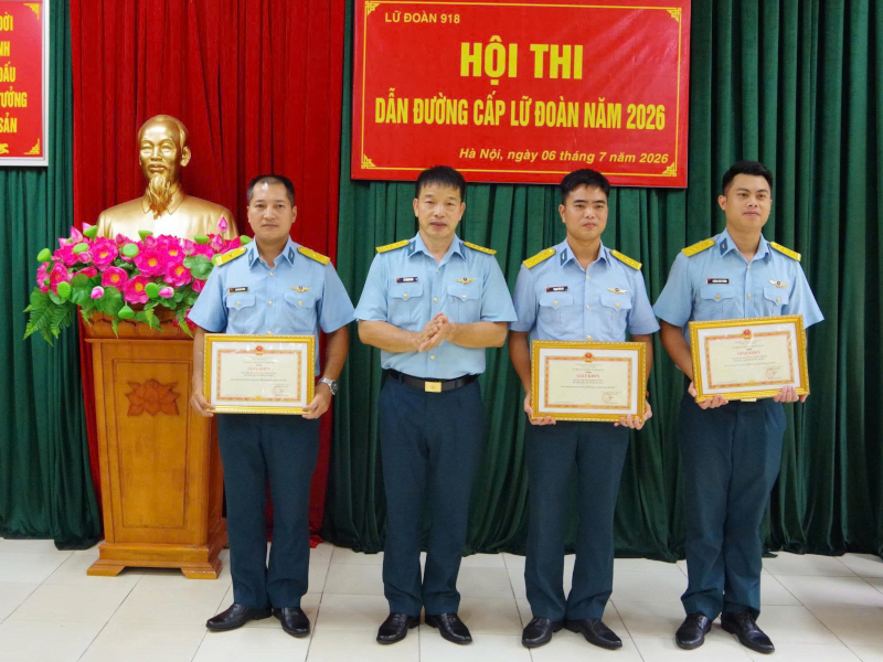Lữ đoàn Không quân 918 tổ chức thành công Hội thi Dẫn đường năm 2026