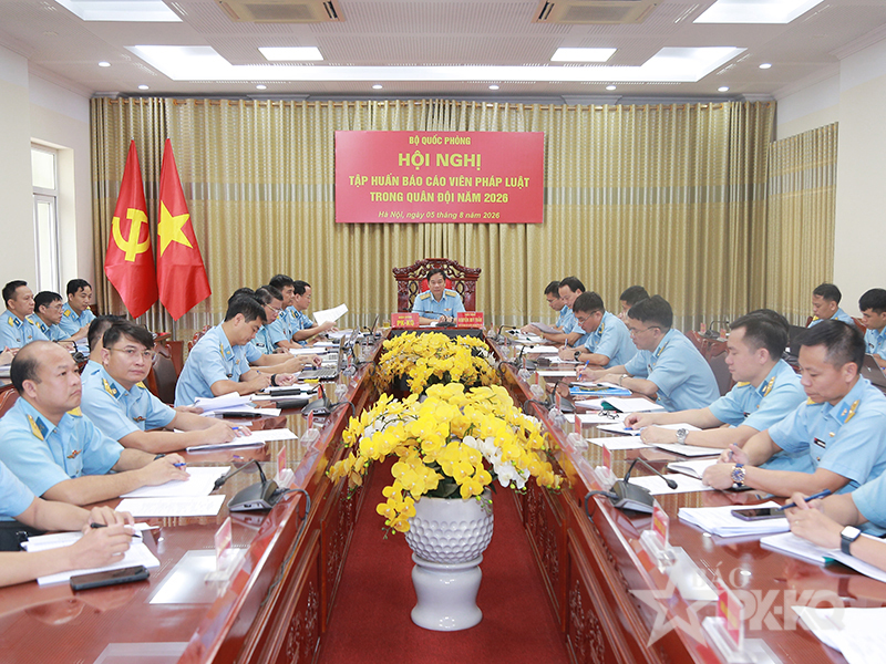 Quân chủng Phòng không-Không quân tham gia Hội nghị tập huấn báo cáo viên pháp luật trong Quân đội năm 2026