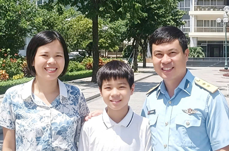 Lính thợ bắt sóng tình yêu