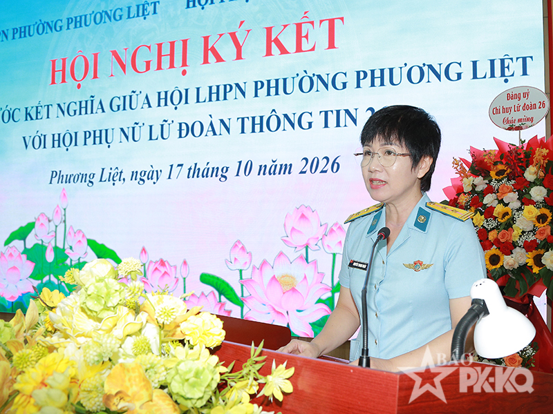 Hội Phụ nữ Lữ đoàn 26 và Hội Phụ nữ phường Phương Liệt, TP Hà Nội ký kết giao ước kết nghĩa